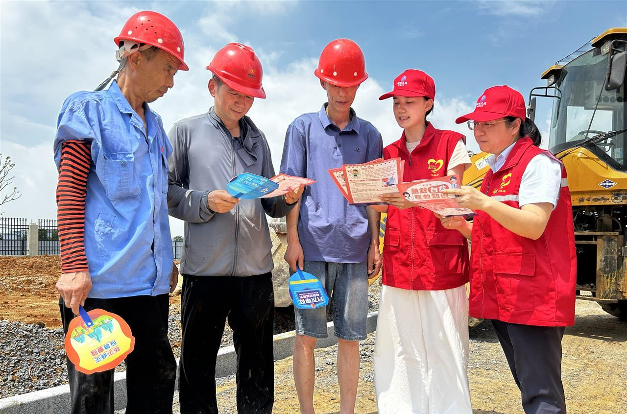 警企合作送什么锦旗_警企联谊_