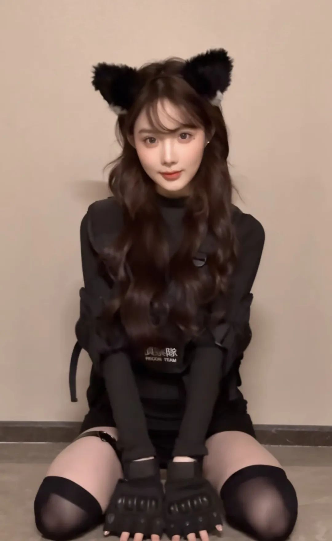 1千万不算财富自由！女主播称1千万太少，自己每月扔垃圾都要花费200元！找老公标准是要求未来老公，资产有很多个1千万！