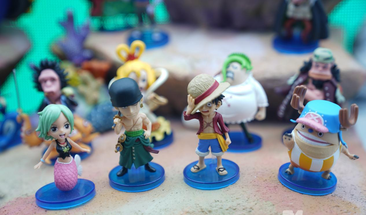 图集|2025 ChinaJoy现场直击:试玩长龙排队1至2小时,Coser巡游,抢“谷子”⋯⋯这届年轻人这么玩_图集|2025 ChinaJoy现场直击:试玩长龙排队1至2小时,Coser巡游 ,抢“谷子”⋯⋯这届年轻人这么玩_