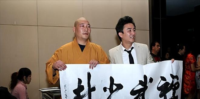 拔出萝卜带出泥歇后语__拔萝卜带出泥的意思