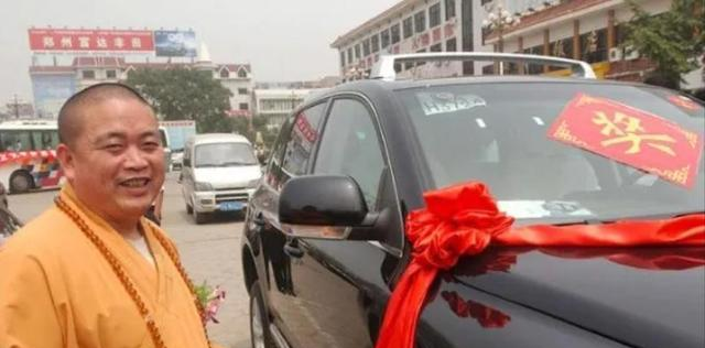 拔出萝卜带出泥歇后语_拨拔萝卜_