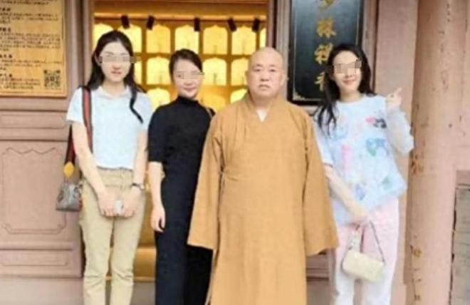 _不到72小时 ,被调查的释永信再迎3大噩耗,私生活乱只是冰山一角_不到72小时,被调查的释永信再迎3大噩耗,私生活乱只是冰山一角