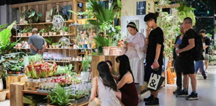 _品区·周末侃_品区·周末侃