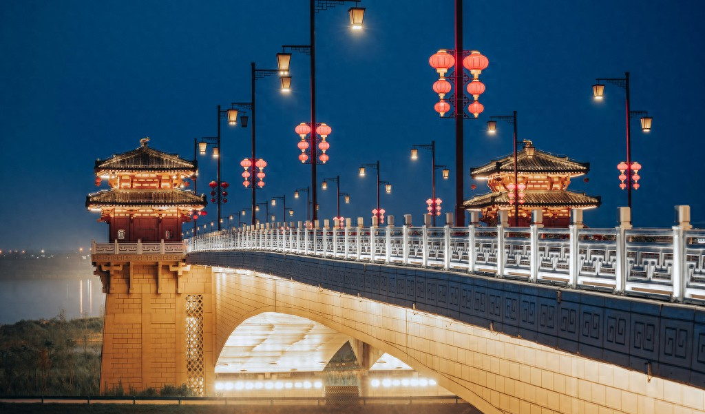 读懂父亲读懂世界_让青少年读懂中国_