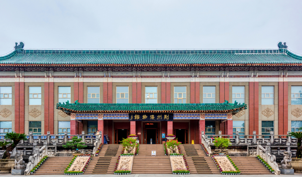 _让青少年读懂中国_读懂父亲读懂世界