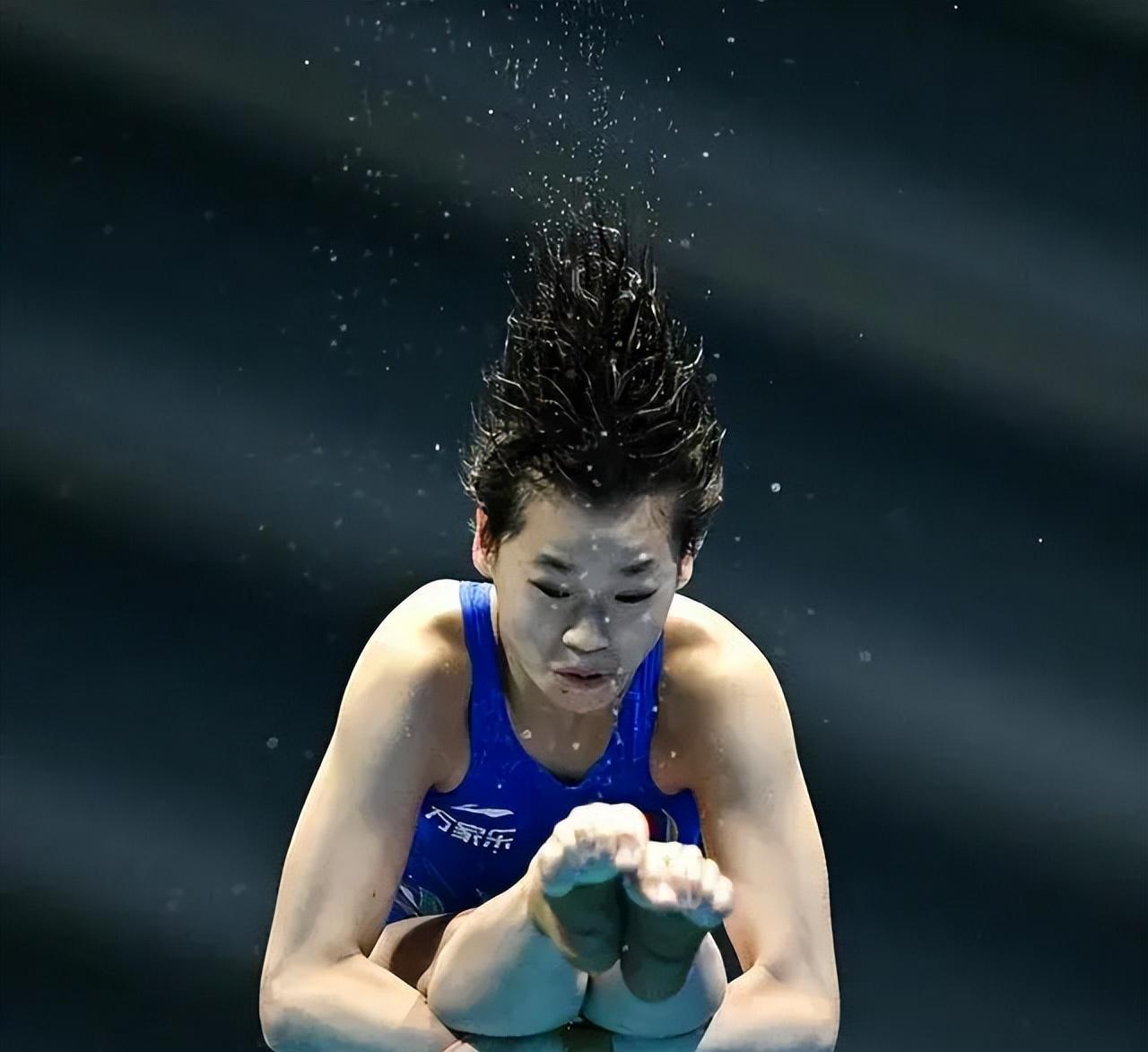 _全红婵母亲说:不敢让女儿回家太多人了!连菠萝蜜都不放过!_全红婵母亲说:不敢让女儿回家太多人了!连菠萝蜜都不放过!