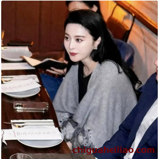 43岁范冰冰惊艳东京,白皙肌肤与狐狸眼迷倒众生