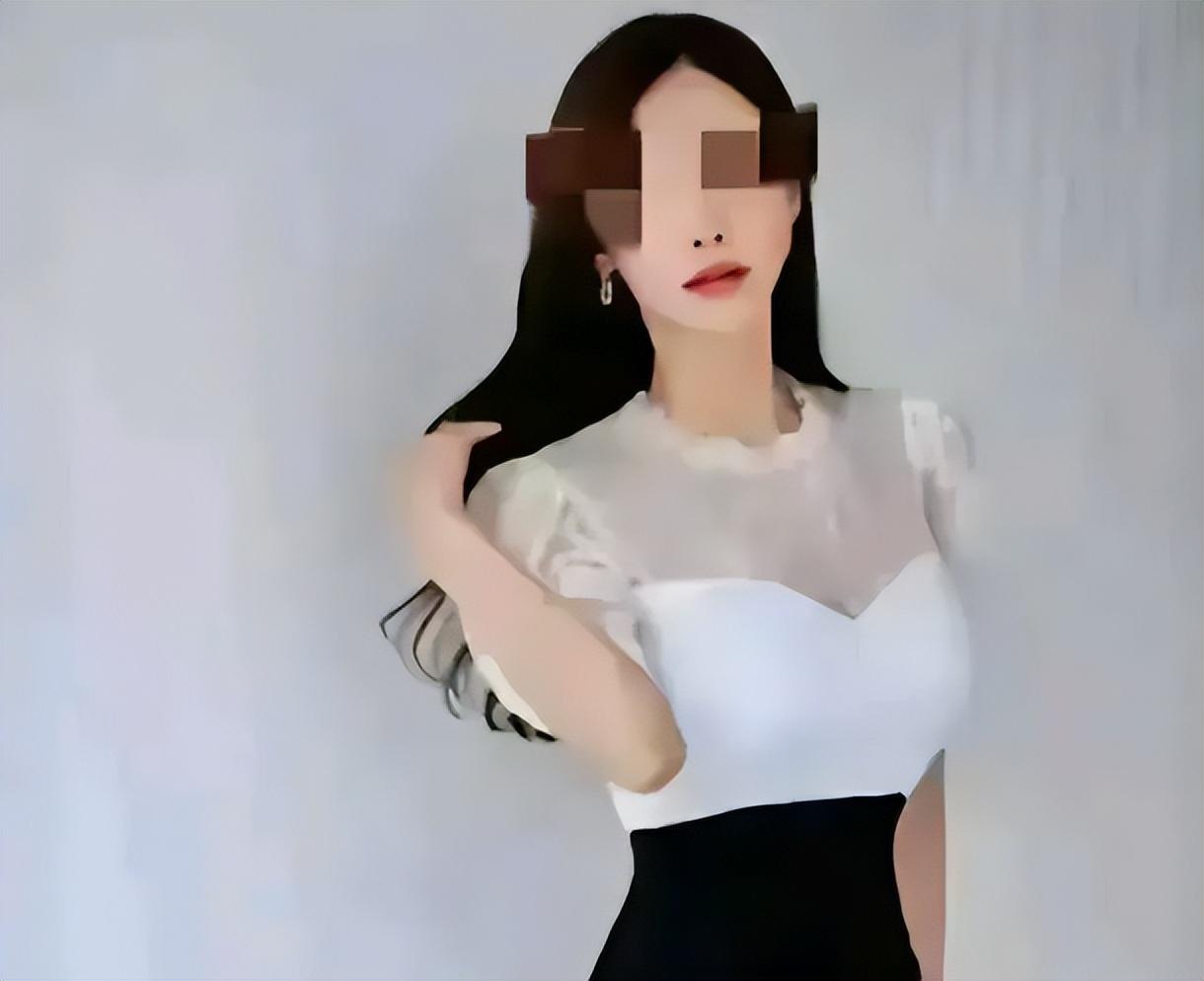 “医界八卦来袭！‘护士妲己’魅力四射，俩医生争斗升级，网友吃瓜忙”