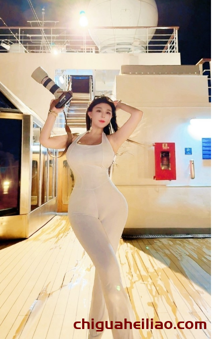 微博网红芷仪g宝身材话题升温,私照疑似曝光